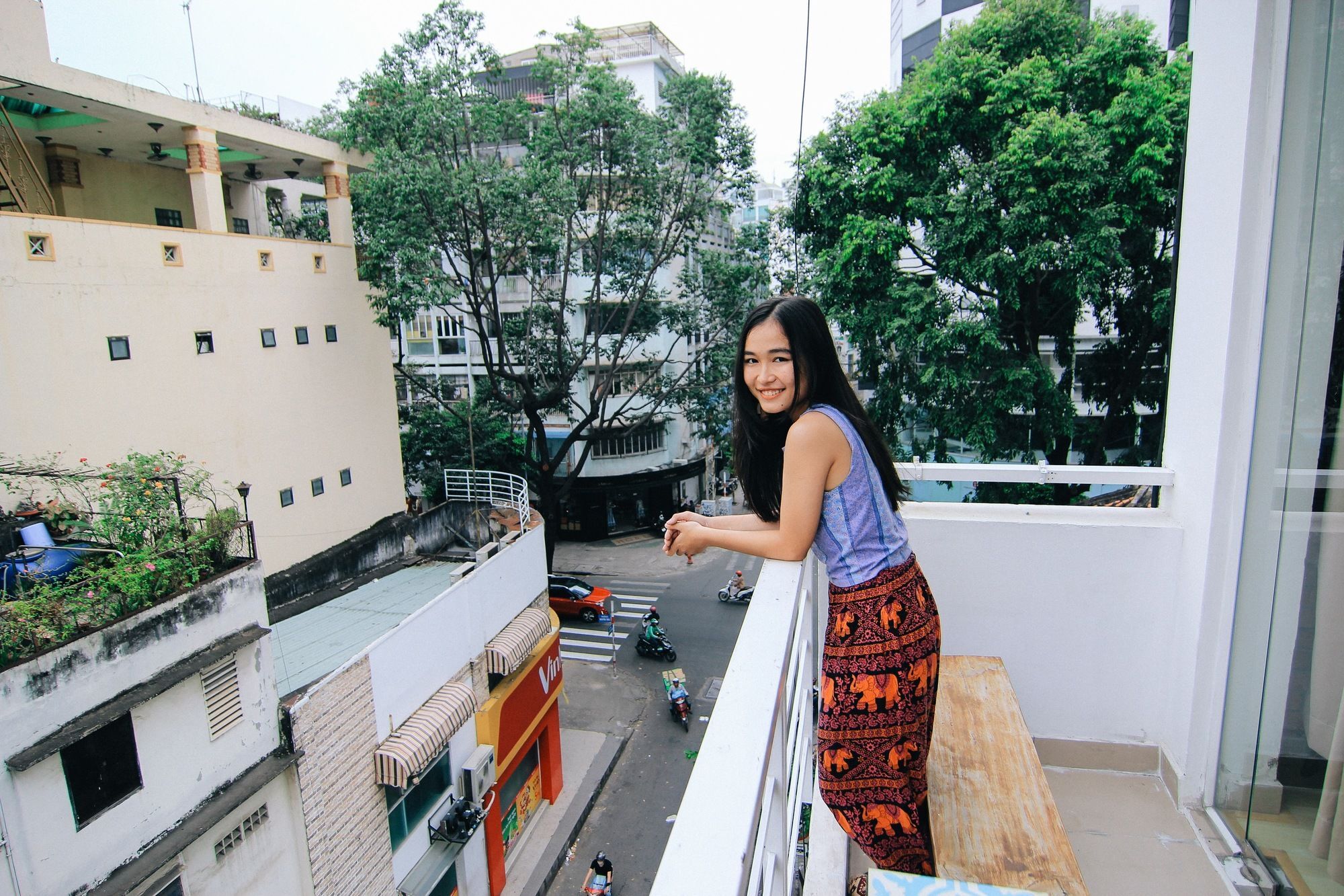 Wanderlust Saigon Hostel & Rooftop Bar Ho Chi Minh City Exterior photo